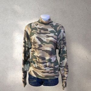 MAEVE BY ANTHROPOLOGIE CAMO TURTLENECK PULLOVER SWEATER